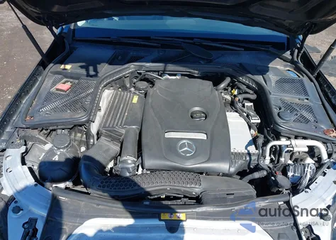 2015 Mercedes-Benz C 300 4Matic/Luxury 4Matic/Sport 4Matic from USA, damaged, VIN 55SWF4KB9FU080101